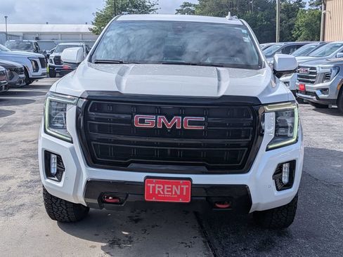 Used 2021 GMC Yukon AT4 w/ AT4 Premium Plus Package AWD/4WD image 8