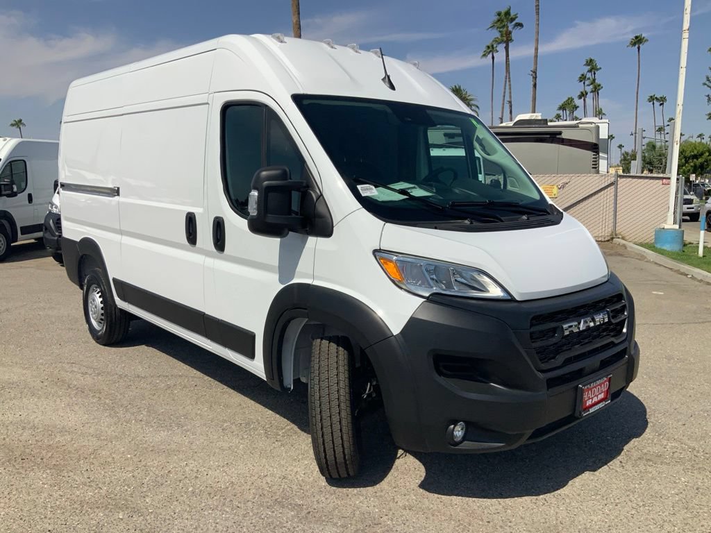 New 2026 RAM ProMaster 2500 w/ Convenience Group FWD image 3