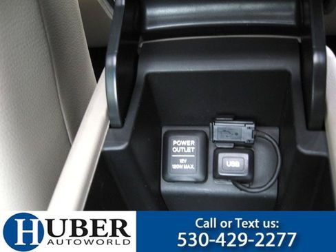 Used 2015 Honda CR-V LX image 10