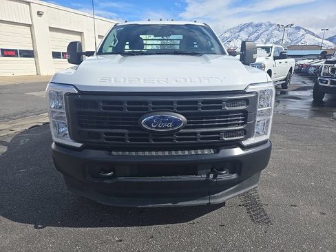 Used 2024 Ford F350 XL AWD/4WD image 2