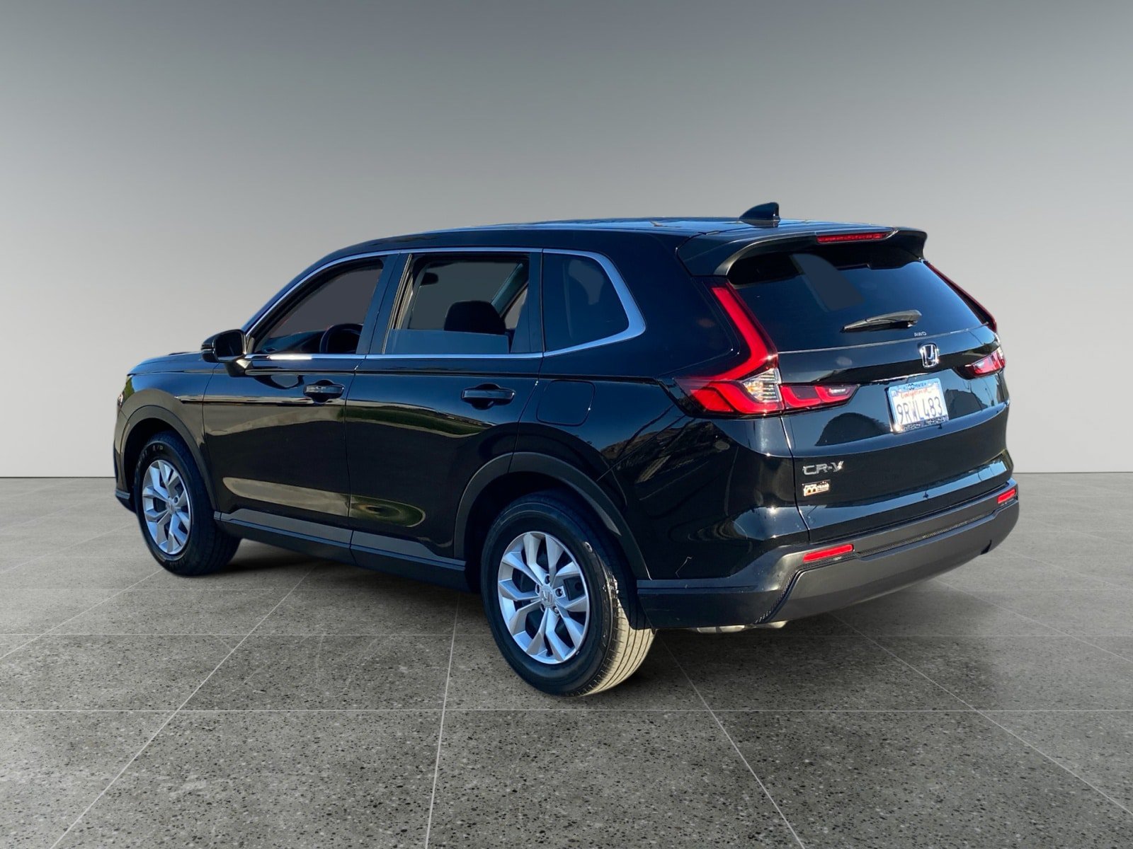 Used 2025 Honda CR-V LX image 3