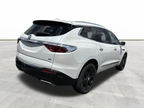 Used 2024 Buick Enclave Essence w/ Sport Touring Edition FWD image 9
