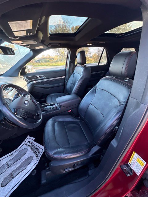 Used 2019 Ford Explorer Sport w/ Equipment Group 401A AWD/4WD image 10