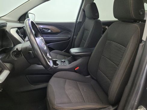 Used 2021 GMC Terrain SLE w/ Driver Convenience Package image 17