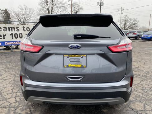 Used 2024 Ford Edge SEL image 3