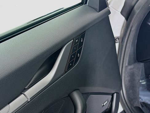 Certified 2024 Porsche 911 Carrera image 20