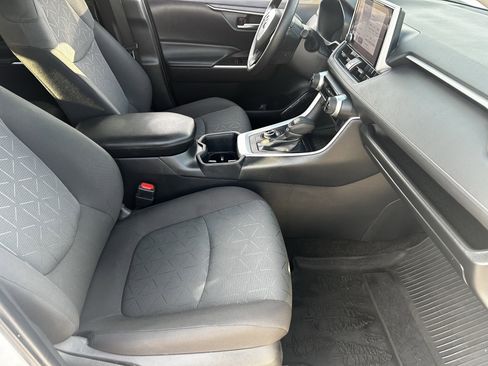 Used 2023 Toyota RAV4 AWD Hybrid image 10