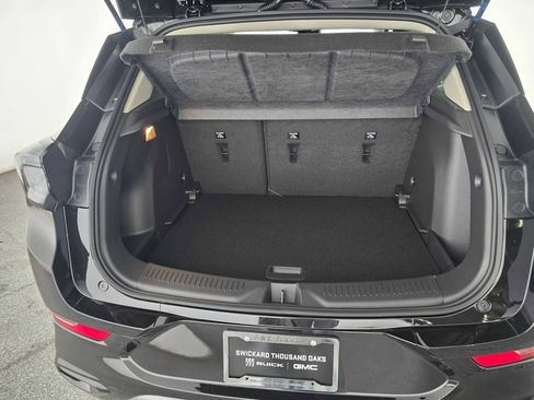 New 2026 Buick Encore GX Avenir image 12