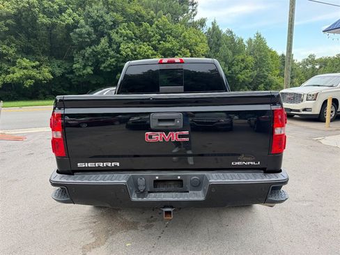Used 2015 GMC Sierra 1500 Denali w/ Driver Alert Package AWD/4WD image 4
