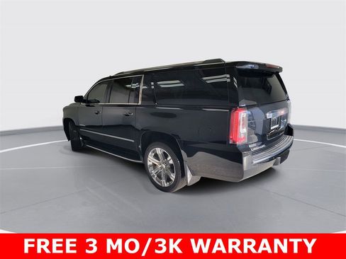 Used 2017 GMC Yukon XL Denali image 4