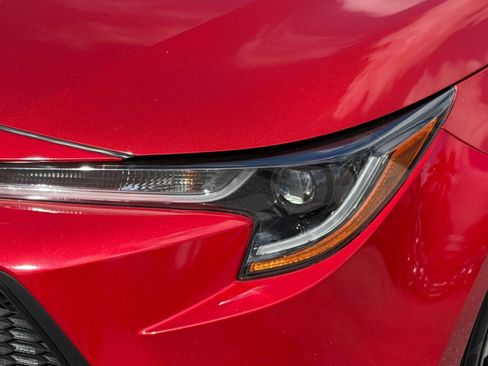 Used 2020 Toyota Corolla LE FWD image 40