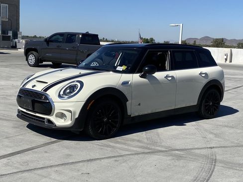 Used 2019 MINI Cooper Clubman S image 4