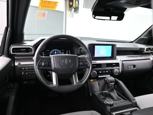 Used 2024 Toyota Tacoma SR5 image 18