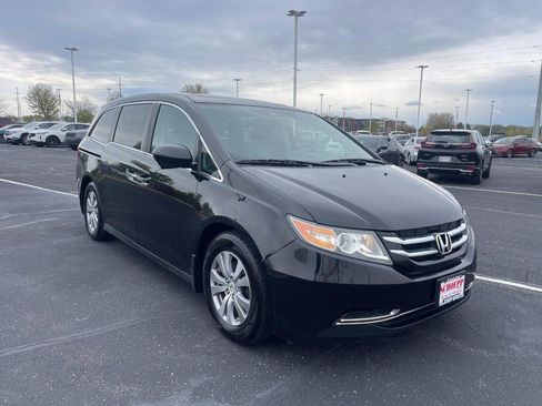 Used 2017 Honda Odyssey EX-L image 2