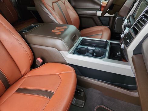 Used 2019 Ford F250 King Ranch w/ King Ranch Ultimate Package AWD/4WD image 19