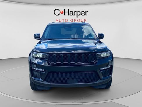 Used 2023 Jeep Grand Cherokee Limited w/ Black Appearance Package AWD/4WD image 8