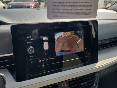 Certified 2025 Volkswagen Taos S FWD image 22