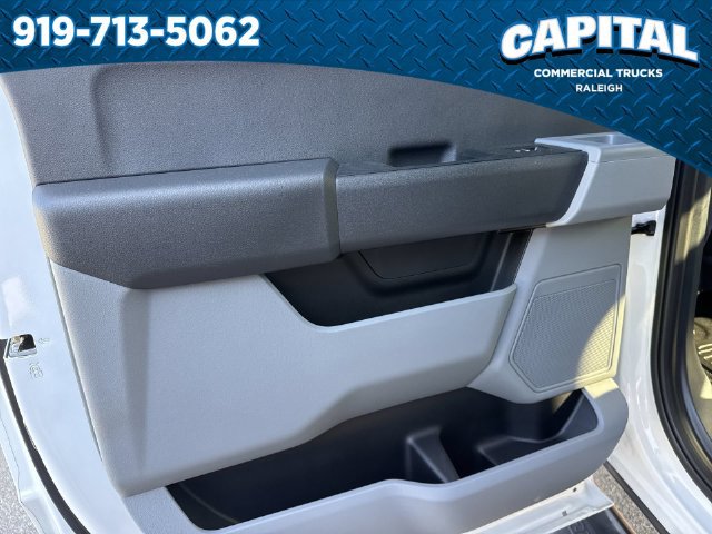 New 2026 Ford F550 4x4 Crew Cab image 19