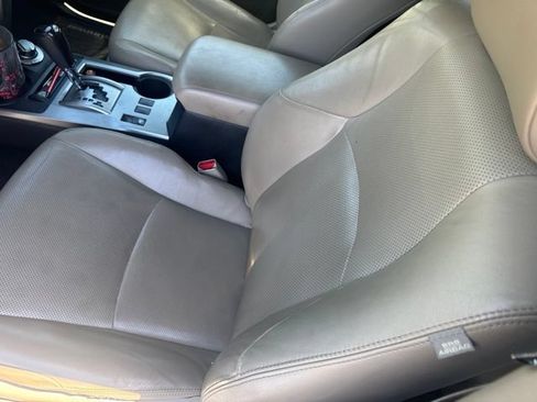 Used 2016 Toyota 4Runner Limited AWD/4WD image 12