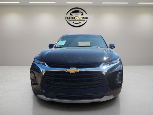 Used 2022 Chevrolet Blazer LT image 2