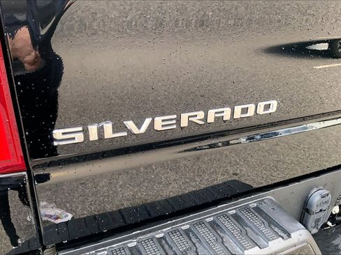 Used 2021 Chevrolet Silverado 1500 RST image 32