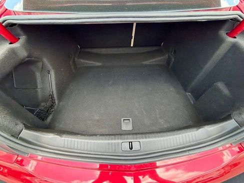 Used 2013 Buick Regal Premium FWD image 12
