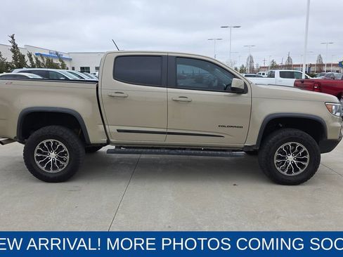 Used 2022 Chevrolet Colorado ZR2 image 6