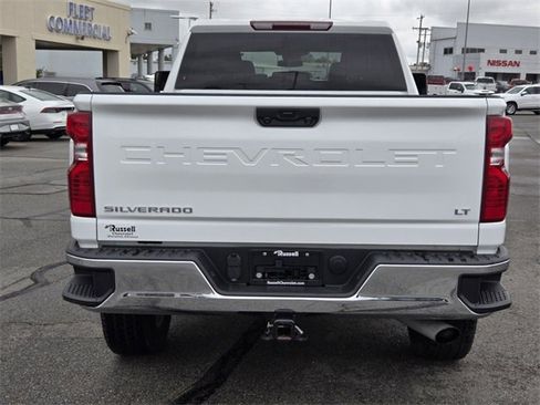 Used 2024 Chevrolet Silverado 2500 LT image 5