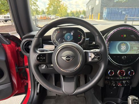 Used 2024 MINI Cooper Convertible FWD image 17