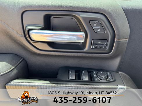 Used 2023 GMC Sierra 3500 AT4 w/ Gooseneck/5TH Wheel Package AWD/4WD image 17