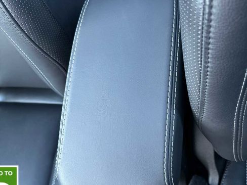 Used 2022 Jeep Renegade Limited w/ Sun, Sound & Wheels Group image 20