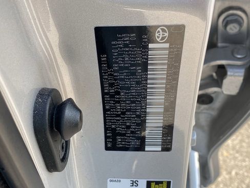 Certified 2025 Toyota Corolla LE image 14