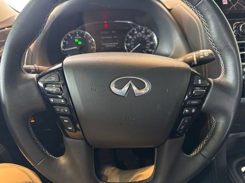 Used 2023 INFINITI QX80 Luxe w/ All-Season Package AWD/4WD image 22