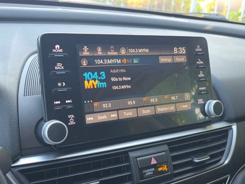Used 2018 Honda Accord EX-L image 25