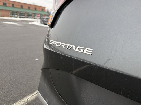 Used 2023 Kia Sportage EX w/ EX Premium Package image 34