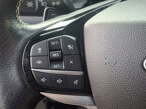 Certified 2022 Ford Explorer ST w/ Equipment Group 401A image 21