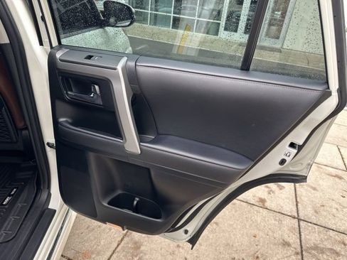 Used 2023 Toyota 4Runner Limited image 33