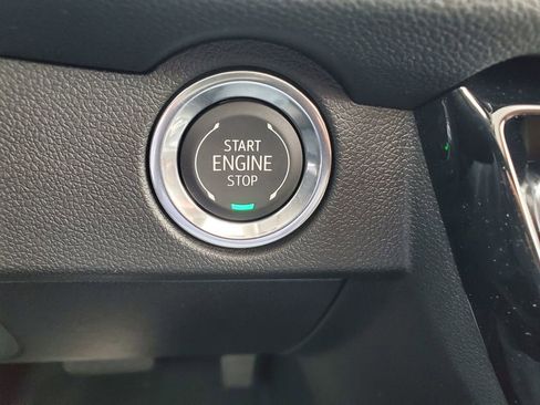 New 2026 Chevrolet Traverse LT w/ Sun and Wheel Package image 18