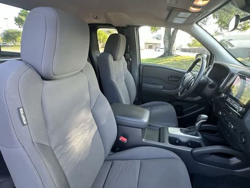 Used 2024 Nissan Frontier S RWD image 27