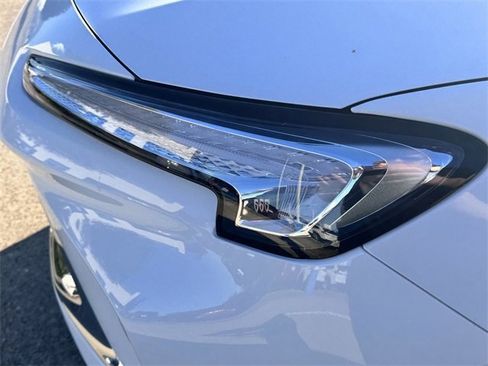 Used 2025 Buick Encore GX Sport Touring w/ Comfort Package image 10