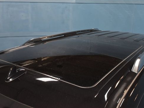 Used 2019 Lincoln Navigator Reserve AWD/4WD image 27