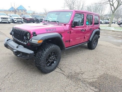 Used 2024 Jeep Wrangler Willys image 2