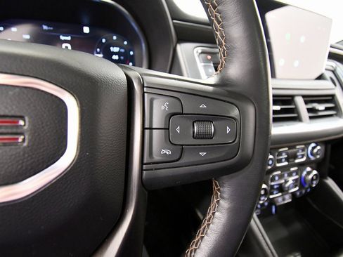 Used 2022 GMC Yukon AT4 image 22