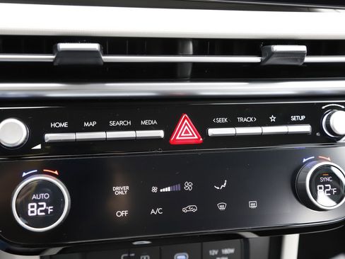 New 2026 Hyundai Tucson Blue SE w/ Tow & Go Package image 24