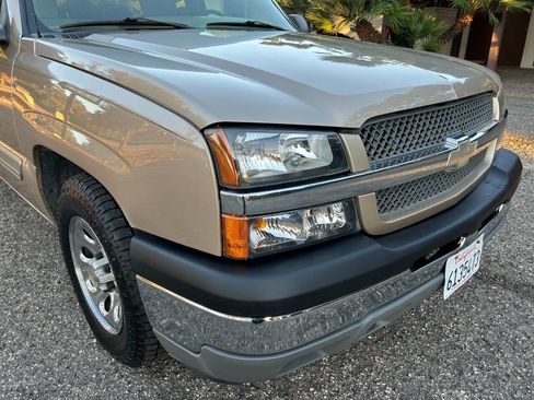 Used 2005 Chevrolet Silverado 1500 LS w/ Light Duty Power Package image 12