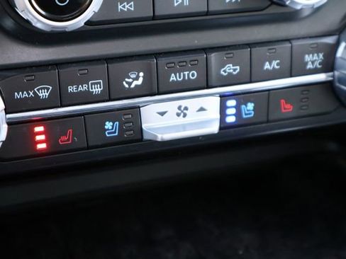 Certified 2023 Ford F150 Lariat image 7