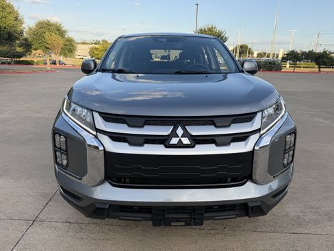 Used 2021 Mitsubishi Outlander Sport ES AWD/4WD image 2