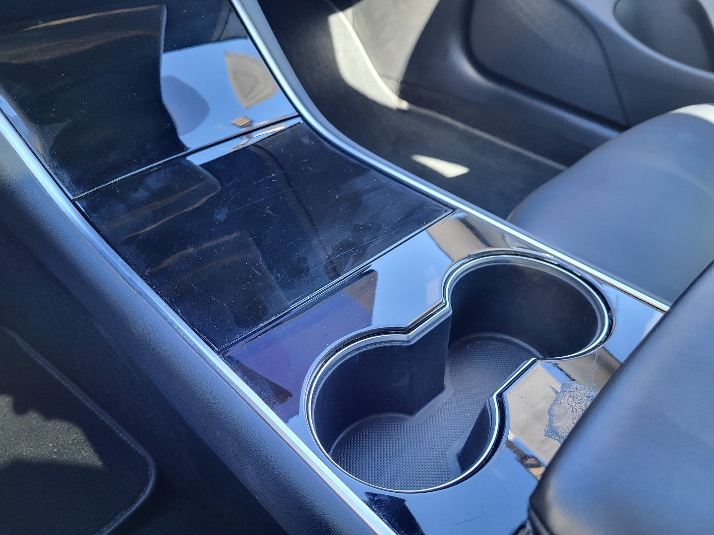 Used 2020 Tesla Model 3 Performance AWD/4WD image 16