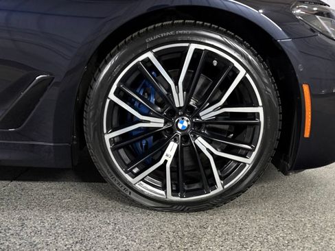 Used 2021 BMW M550i xDrive w/ Executive Package AWD/4WD image 7