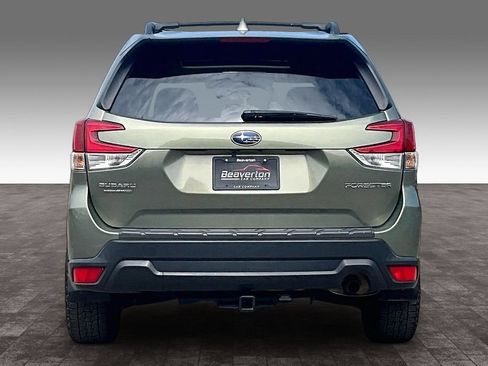 Used 2019 Subaru Forester Premium w/ All-Weather Package AWD/4WD image 6